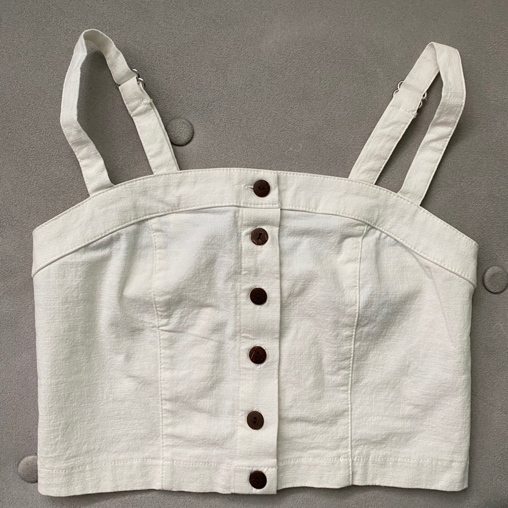 white crop top - Picture 3 of 3